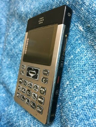 Samsung P300 Slim Credit Card Vintage Calculator Candy Bar Cell Phone