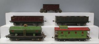 Lionel Standard Gauge Vintage Freight Cars: 517,  215,  212,  212,  116 [5] 2
