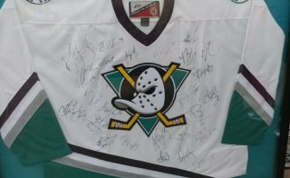 2001 - 2002 Anaheim Mighty Ducks Signed Jersey Entire Team
