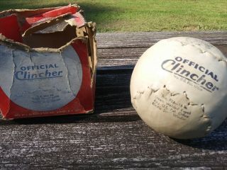 Official Clincher Softball Vintage 16 " Box.