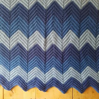Vintage Afghan Blanket Crochet Chevron Ripple Retro 70s Blue Ombre Handmade Vguc