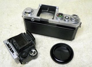 Vintage 1960 ' s NIKON F with Photomic Finder 35mm SLR Film Camera Body. 2