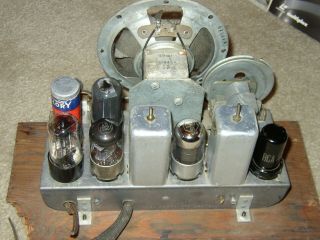 Vintage Sentinel Model 284 - GA Tube Radio Tuner 110 - 120 60 cycle alternate curent 2