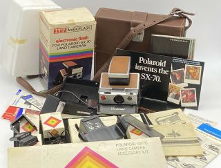 Vintage Polaroid Sx - 70 Land Camera,  Case,  Accessory Kit,  Flash Euc