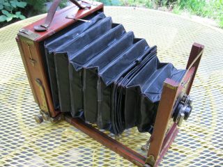 Antique Empire State Camera Variation 3 W/tripod,  Leather Case & Accessories