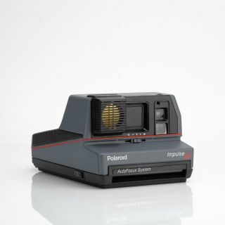 Polaroid Gray Impulse Autofocus 600 Camera 2