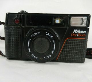 Vintage Nikon One Touch L35 35mm Point And Shoot Camera 1:2.  8 Lens