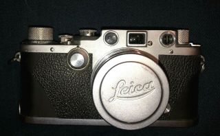 Leica IIIA (1937) 35mm Rangefinder Film Camera,  with orig.  Leather case,  and more 2