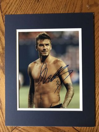 David Beckham,  Internation Soccer Star Autographed 8x10 Photo.  Sexy Abs