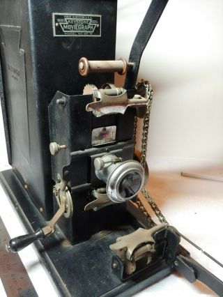 Antique 35 Mm Hand Crank Keystone Chain Drive Movie Projector Model 147w 2