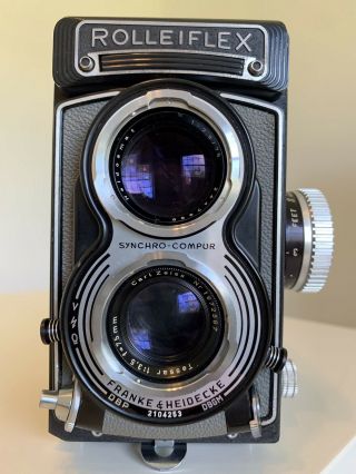 Rolleiflex T TLR Camera Zeiss Tessar 1:3.  5 75mm Lens,  Leather Case and Strap 2