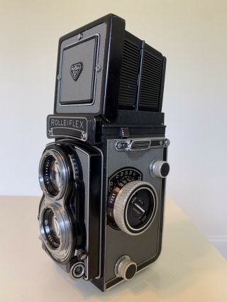 Rolleiflex T TLR Camera Zeiss Tessar 1:3.  5 75mm Lens,  Leather Case and Strap 3