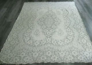 Pretty Vintage Off White Quaker Lace Floral Tablecloth 60 " X 82 " W/loops/label