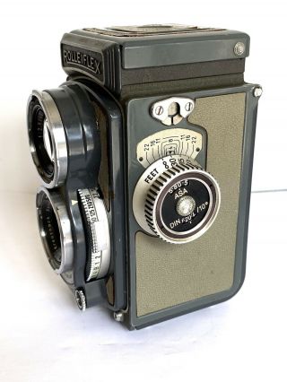 Rolleiflex 3.  5 Baby TLR Camera,  Germany 3
