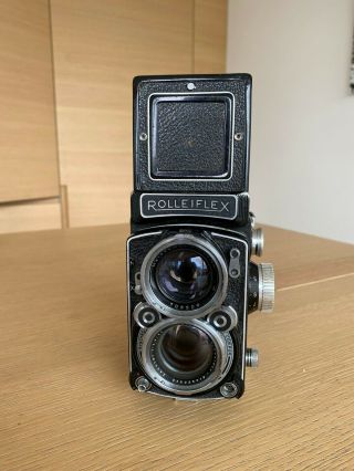 Rolleiflex 2.  8 C Schneider Xenotar 80mm With Filters Close Up Lens