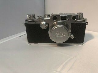 Leica Drp Ernst Leitz Wetzlar Ser 495309 With Rangefinder And 3.  5 Addl Lens