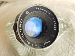 Meyer Optik Gorlitz Primoplan 58mm F1.  9 Red “v” In M42 Lens.
