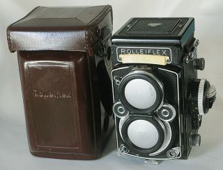 Rolleiflex 2.  8f White Face Tlr Camera With 12/24 Switch For Repair/parts