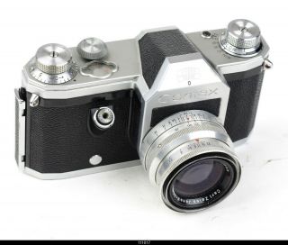 Camera Zeiss Ikon Contax D With Lens Zeiss Biotar 2/5,  8cm Red T M42