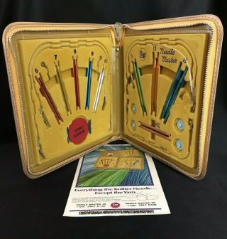 Vintage 1960 - 70 Boye Needle Master Kit Sr.  7306 Knitting Needles Vinyl Case 10 "