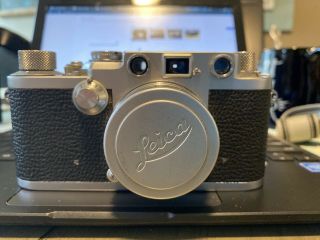 Vintage Leica Drp Ernst Leitz Wetzlar Camera 669749 W/ Lens & Cap