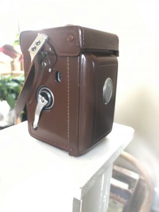 Rolleiflex 3.  5 T Camera w/Carl Zeiss Tessar 3.  5 Lens & Leather Case 2