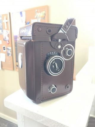 Rolleiflex 3.  5 T Camera w/Carl Zeiss Tessar 3.  5 Lens & Leather Case 3