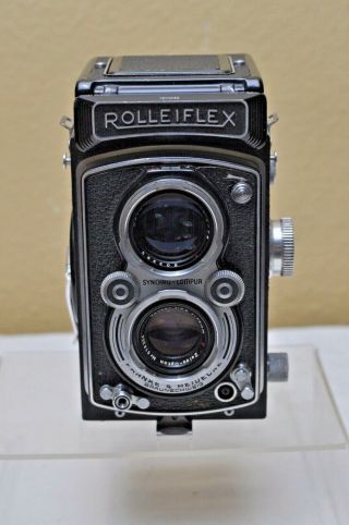 Rolleiflex Drp Drgm Camera With Heidosmat 2.  8/75mm And Zeiss Tessar 3.  5/75mm