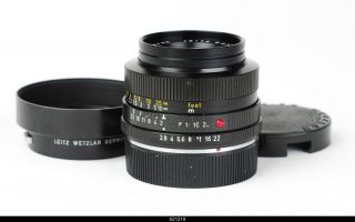 Leica Elmarit - R 1:2.  8/35mm Version 2 Lens 3 Cam Hood