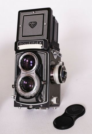 Rolleiflex T Zeiss Tessar 75mm 1: 3.  5 f/3,  5 TLR Grey and leather bag 3