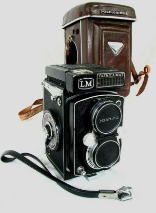 Yashica - Mat Lm Camera Tlr 80mm W Case & Strap C.  1950 