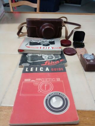Vintage Leica111c DRP Ernst Leitz GmbH Wetzlar Germany Camera Nr.  489 076 2