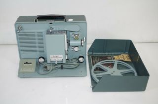 Vintage Argus Showmaster 500 Portable 8mm Movie Projector