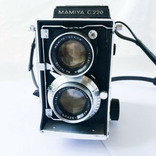 Mamiya C220 Professional TLR Film Camera w/ Sekor 80mm 2