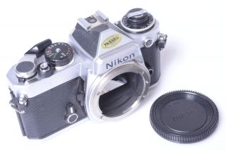 ✅ Nikon Fe Slr 35mm Camera Body In W/ Cap Parts