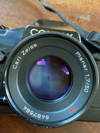 Contax 137 MA Quartz 35 mm camera with Zeiss 1.  7/50 Planar lens 2