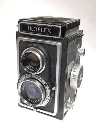 Zeiss Ikon Ikoflex Ia (854/16) Tlr 120 Film Camera Novar 75mm F/3.  5 W/ Case