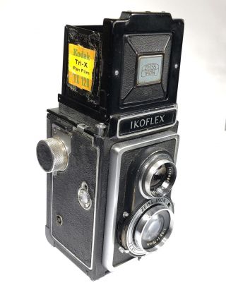 Zeiss Ikon Ikoflex Ia (854/16) TLR 120 Film Camera Novar 75mm f/3.  5 w/ Case 2