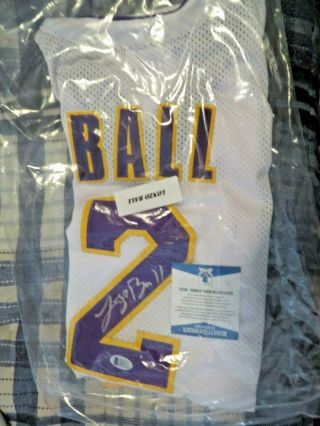 Lonzo Ball Los Angeles Lakers Signed Xl Jersey - Beckett 2 Pick Pictures