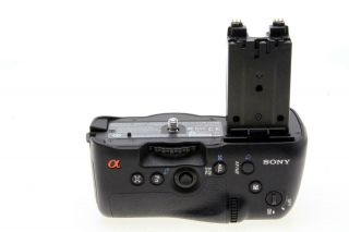 Sony Vg - C77am Vertical Battery Grip For A77,  A77 Ii,  And A99 Ii