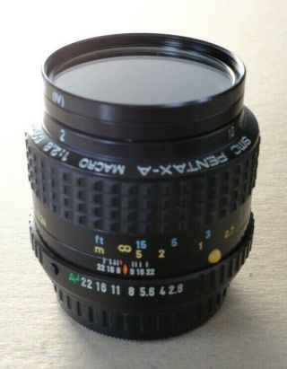 Smc Pentax - A Macro 1:2.  8 50mm Lens