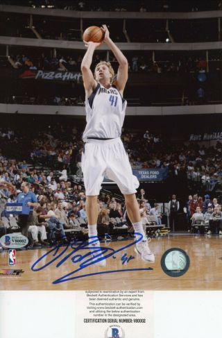 Dirk Nowitzki Dallas Mavericks Signed Autographed 8x10 Glossy Photo Beckett Bas