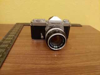 Japan Vintage Nikon Nikkormat Ft Slr Camera W Nikkor - S 1:1.  4 F=50mm Nippon Lens