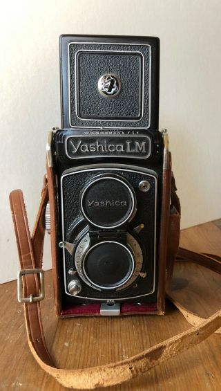 Yashica Mat Lm 120 Film Camera Copal - Mx With Case Bottom