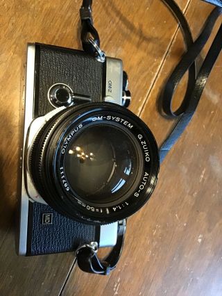 Olympus Om - 2 Vintage Camera,  Zuiko 50mm Lens,  3 Manuals 35 Mm
