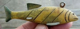 Vintage Great Old 1930s Or 1940s Small 3 7/8 " Wood Tail Minnow Fish Decoy