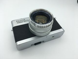 Fujica Compact Deluxe 35mm Rangefinder Camera,  45mm f/1.  8 Fujinon lens w/ case 2