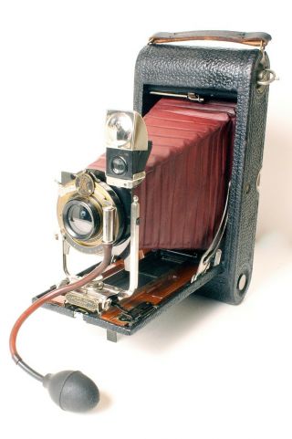 Kodak No.  3a Folding Pocket Camera,  Model B 4,  Red Bellows.
