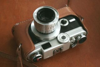 Vintage Argus C - 44 35mm Camera With 50mm F/2.  8 Withcase Film