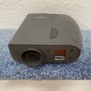 Apple Quicktake 150 Digital Camera (circa: 1994 - 1997)